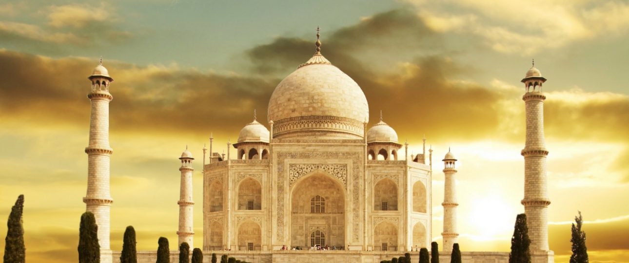 Taj Mahal India al sorgere del sole